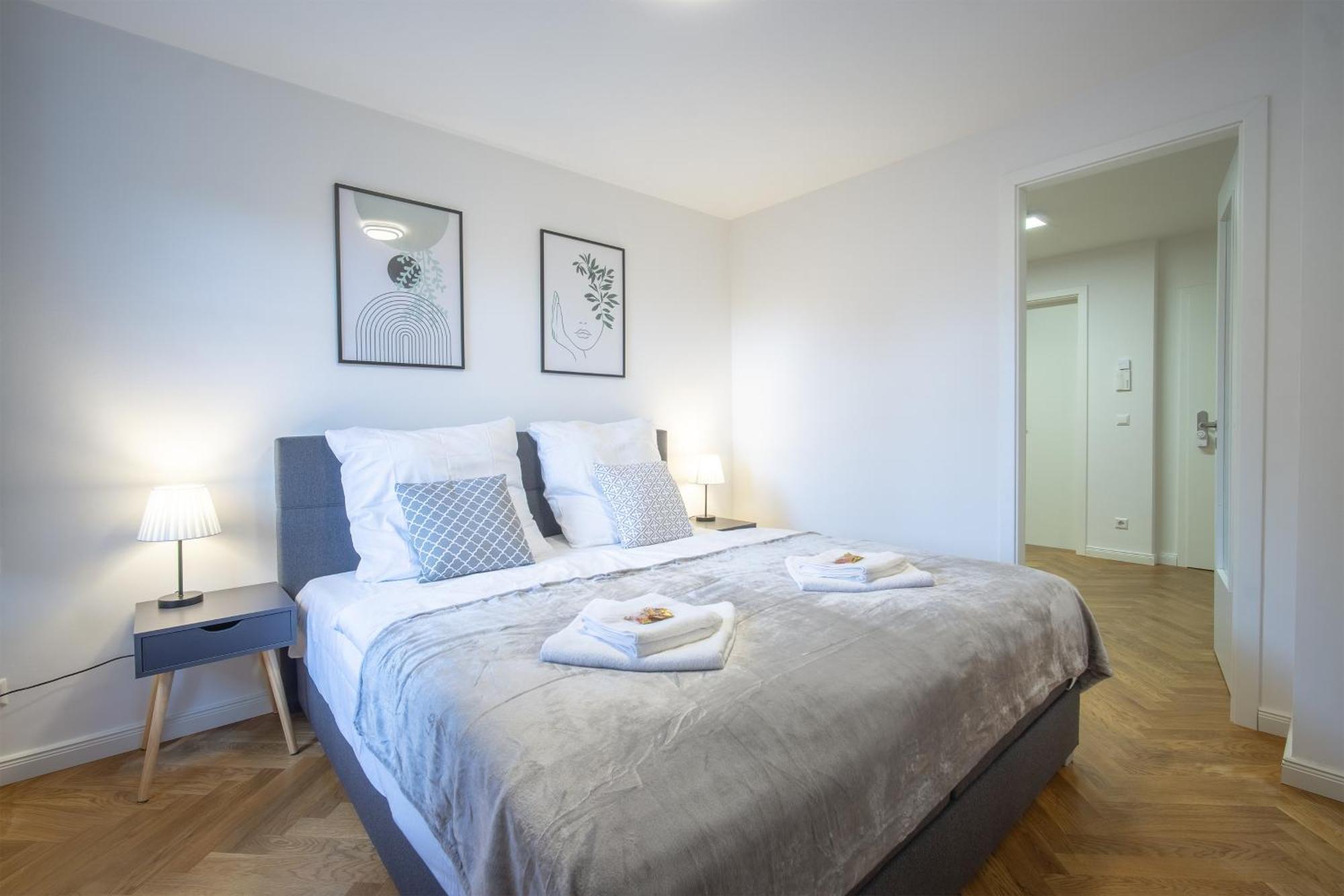 Coview - Design Apartment - 2 Schlafzimmer - Kueche - Highspeed Wlan Dresden Dış mekan fotoğraf